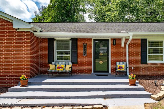 4432 Old Lowland Road, Morristown, TN 37813