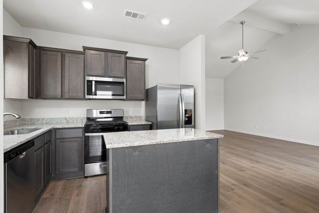 9648 Stranton Drive, Fort Worth, TX 76140