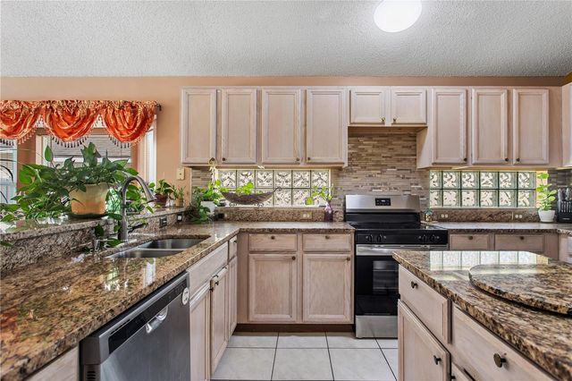 5737 LAKE CHAMPLAIN DRIVE, Orlando, FL 32829