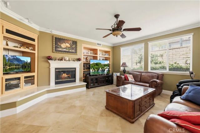 5861 Mustang Drive, Simi Valley, CA 93063