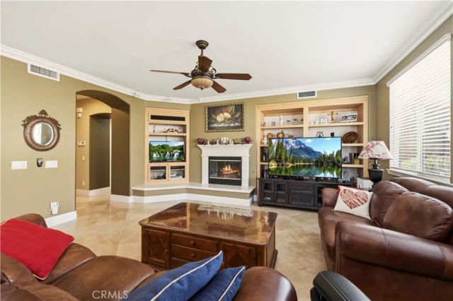 5861 Mustang Drive, Simi Valley, CA 93063