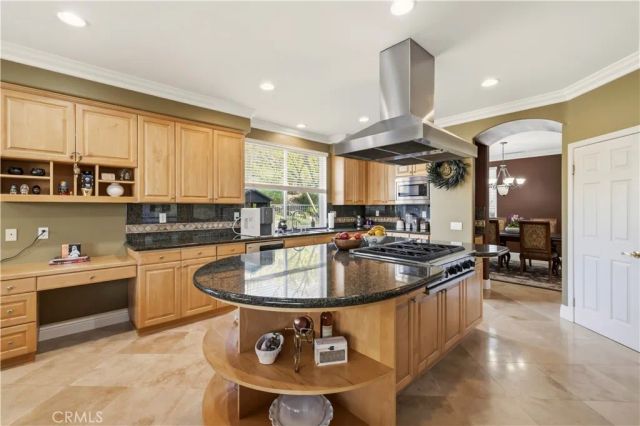 5861 Mustang Drive, Simi Valley, CA 93063