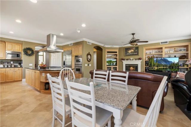 5861 Mustang Drive, Simi Valley, CA 93063