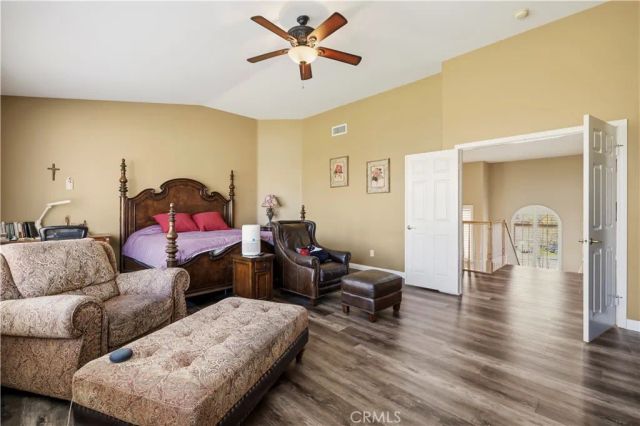 5861 Mustang Drive, Simi Valley, CA 93063