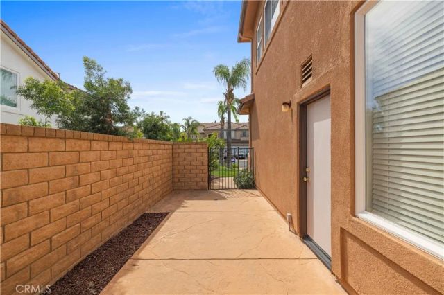 5861 Mustang Drive, Simi Valley, CA 93063