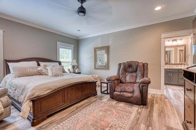 1691 Victoria Woods Drive, Victoria Woods, IN 47601