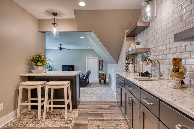 1691 Victoria Woods Drive, Victoria Woods, IN 47601