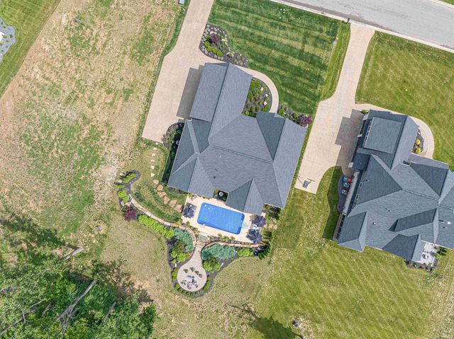 1691 Victoria Woods Drive, Victoria Woods, IN 47601