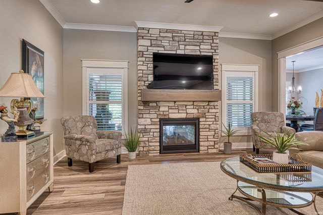 1691 Victoria Woods Drive, Victoria Woods, IN 47601