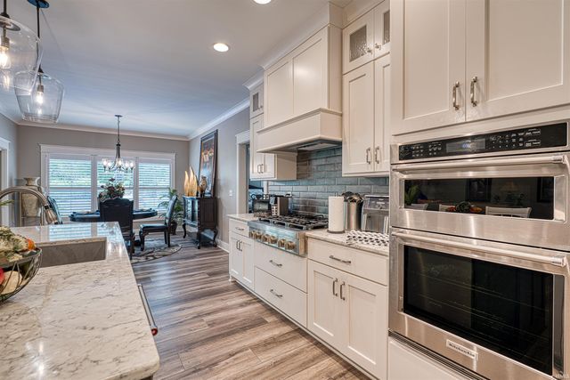 1691 Victoria Woods Drive, Victoria Woods, IN 47601