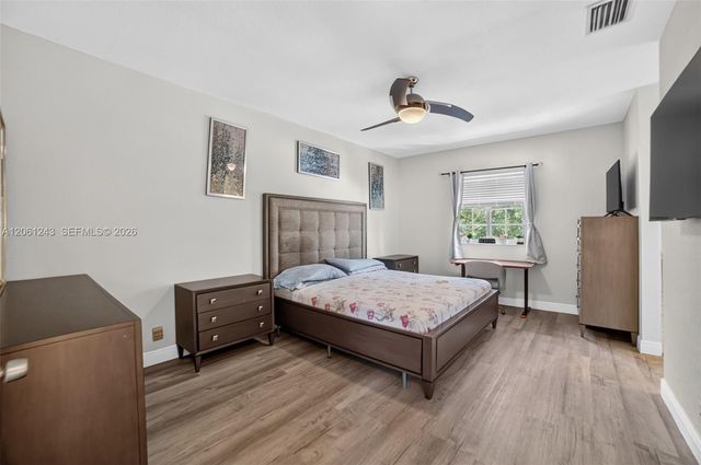 3227 NW 32nd Terrace, Oakland Park, FL 33309
