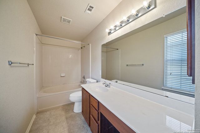 6626 Rosewood CRST, San Antonio, TX 78238