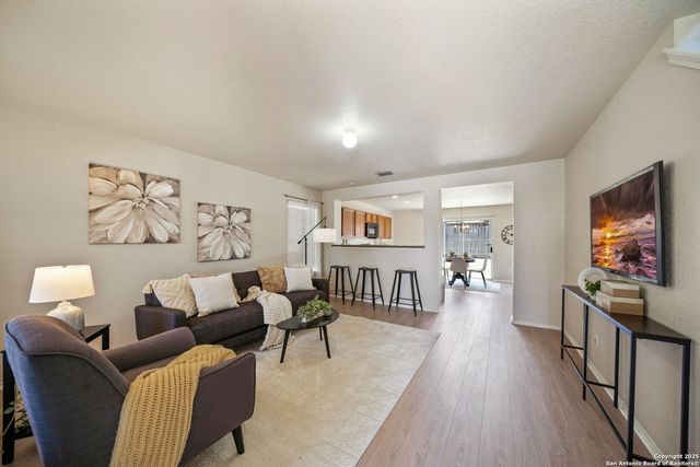 6626 Rosewood CRST, San Antonio, TX 78238