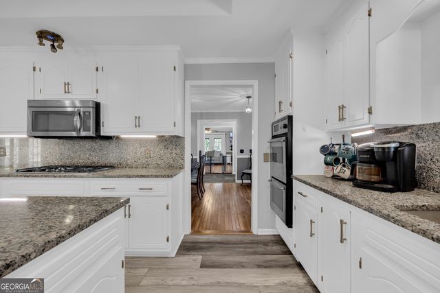 108 Dodge Lane, Lakemont, GA 30552