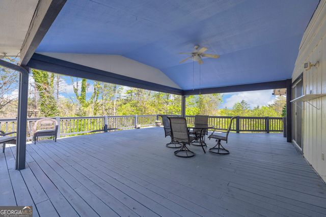 108 Dodge Lane, Lakemont, GA 30552