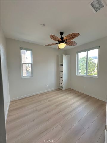 280 Tustin Field Drive, Tustin, CA 92782