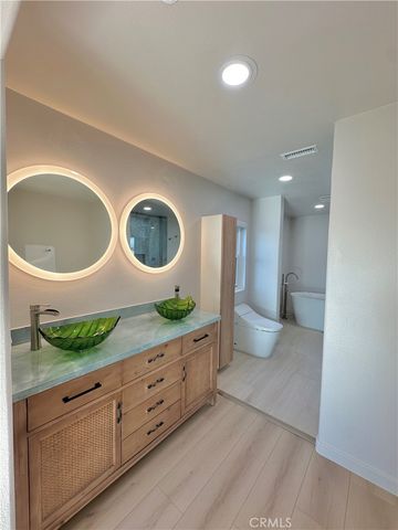 280 Tustin Field Drive, Tustin, CA 92782