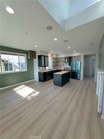 280 Tustin Field Drive, Tustin, CA 92782