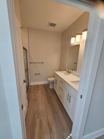 3838 SE Grant Street, Stuart, FL 34997