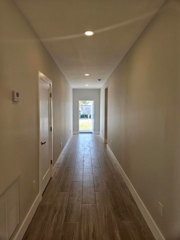 3838 SE Grant Street, Stuart, FL 34997