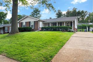 2283 Woodgrass Drive, Overland, MO 63114