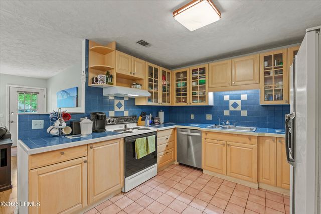 4407 Pinewood, Beaufort, SC 29906