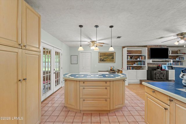 4407 Pinewood, Beaufort, SC 29906