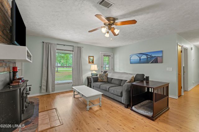 4407 Pinewood, Beaufort, SC 29906