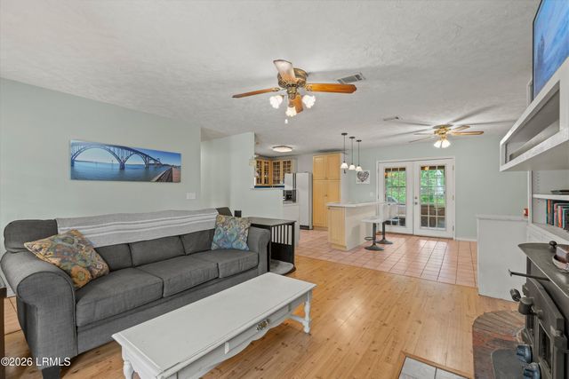 4407 Pinewood, Beaufort, SC 29906