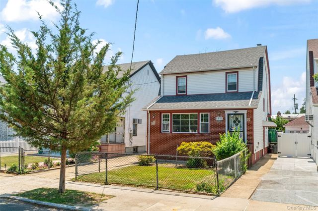 8952 218th Street, Queens Village, NY 11427