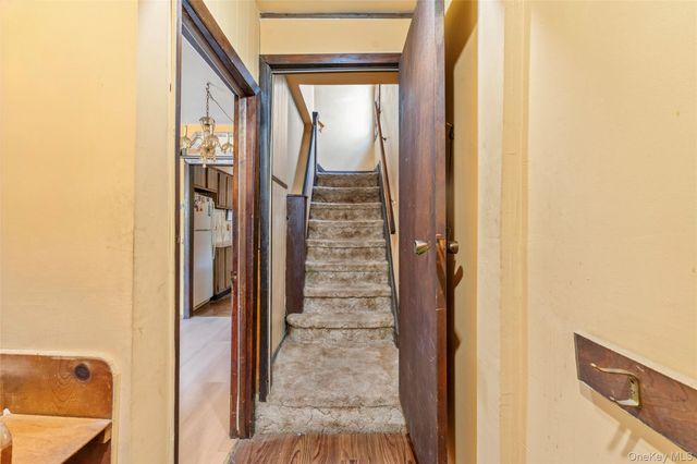 8952 218th Street, Queens Village, NY 11427