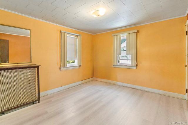 8952 218th Street, Queens Village, NY 11427