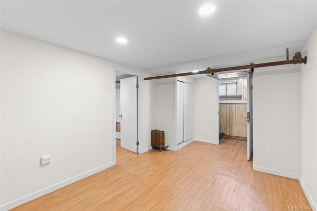 8952 218th Street, Queens Village, NY 11427
