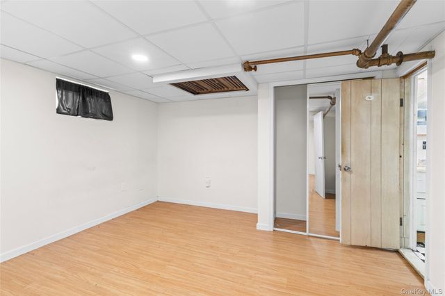 8952 218th Street, Queens Village, NY 11427