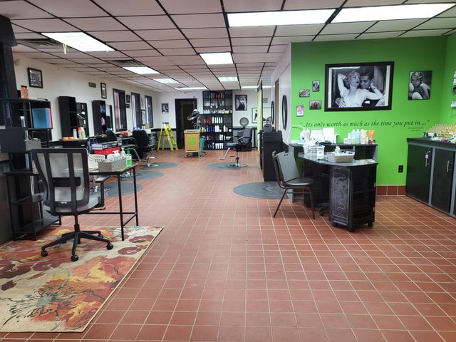 1081 I-75BL, Grayling, MI 49738