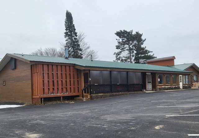 1081 I-75BL, Grayling, MI 49738