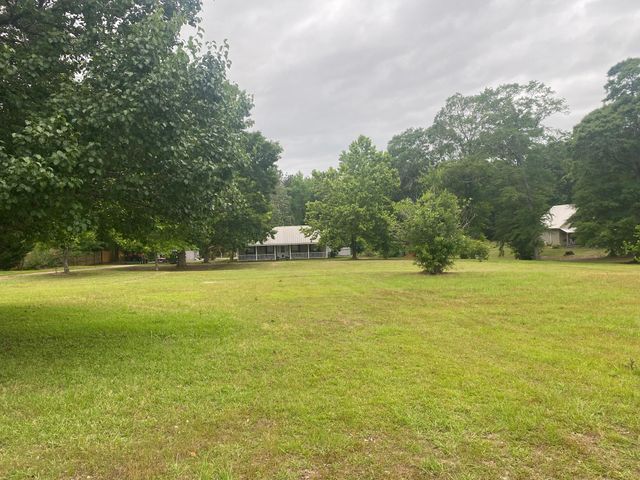 55 Dean Rhyne Rd., Purvis, MS 39475