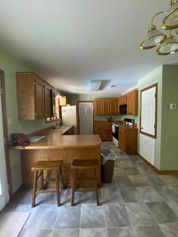 55 Dean Rhyne Rd., Purvis, MS 39475