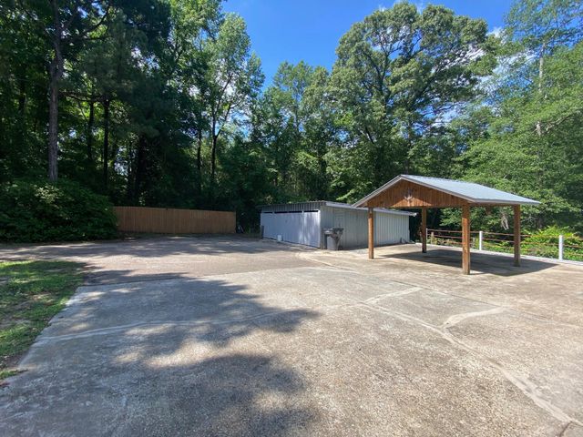 55 Dean Rhyne Rd., Purvis, MS 39475