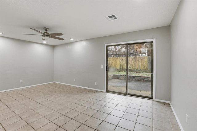 5704 NW 33rd Street, Oklahoma City, OK 73122