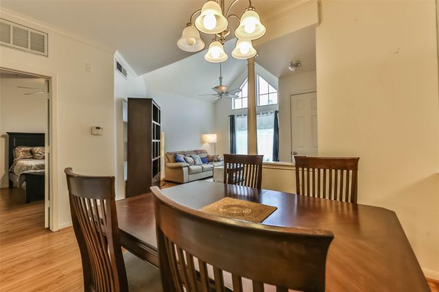 1330 Old Spanish Trail 8304, Houston, TX 77054