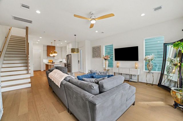 4109 Castor Street B, Houston, TX 77022