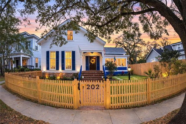 202 Roper Street, Mobile, AL 36604