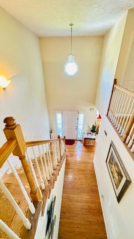 1799 Rory Cv, La Vergne, TN 37086