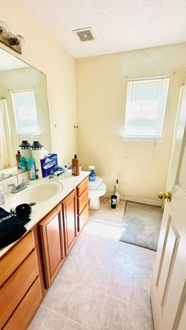 1799 Rory Cv, La Vergne, TN 37086