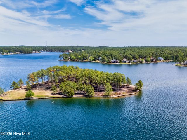 114 Wertz Drive, West End, NC 27376
