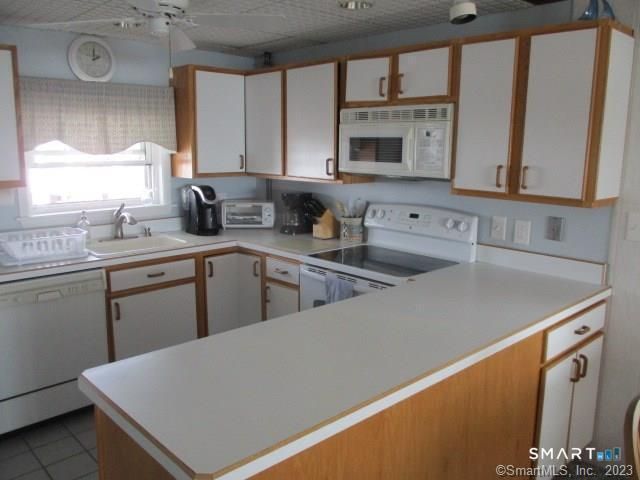 49 Shoreline Drive 49, Stratford, CT 06615