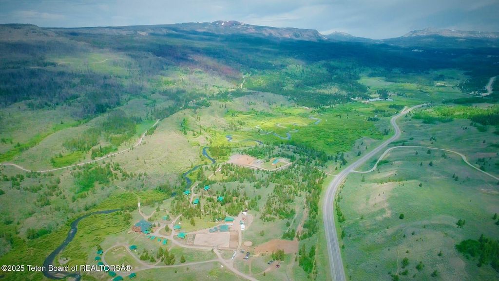 3737 US-26, Dubois, WY 82513 photo 30