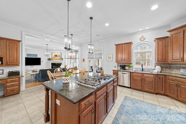 1802 Summit View Place, Waxhaw, NC 28173