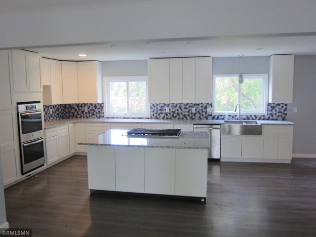 633 18th Avenue SW, Rochester, MN 55902